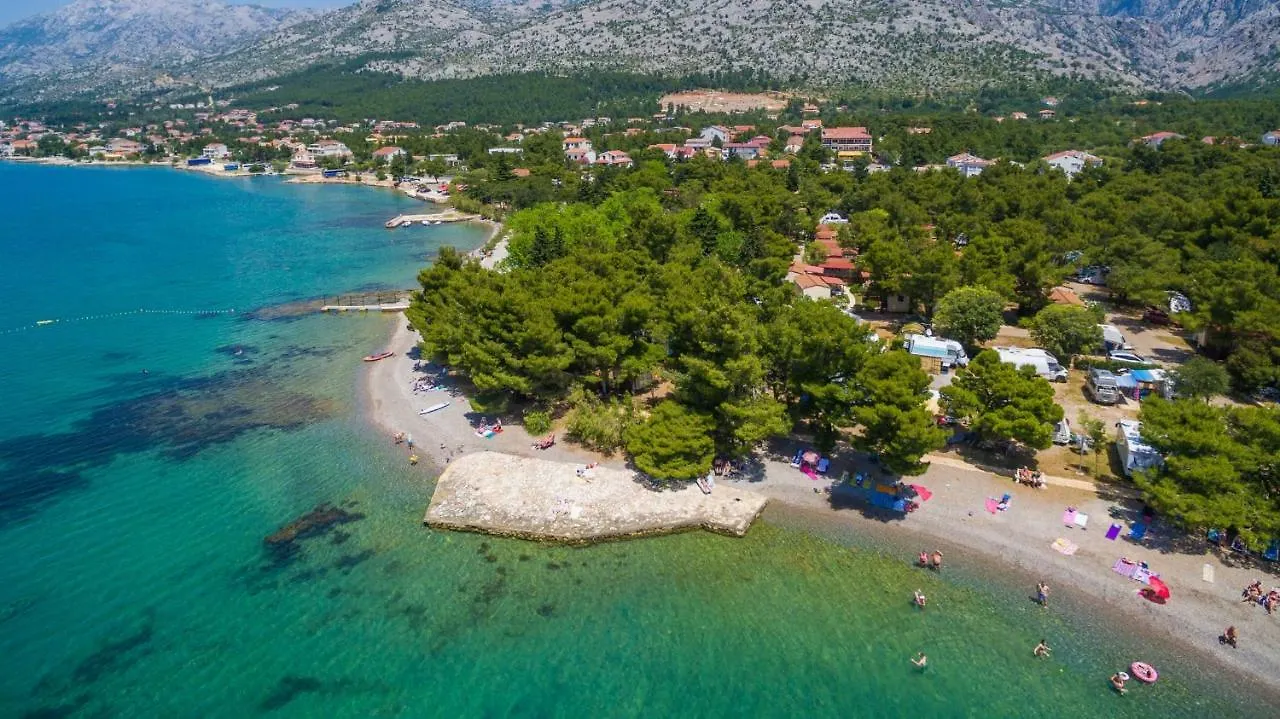 Camping Paklenica 斯塔利格拉德-帕克利尼卡 4*,