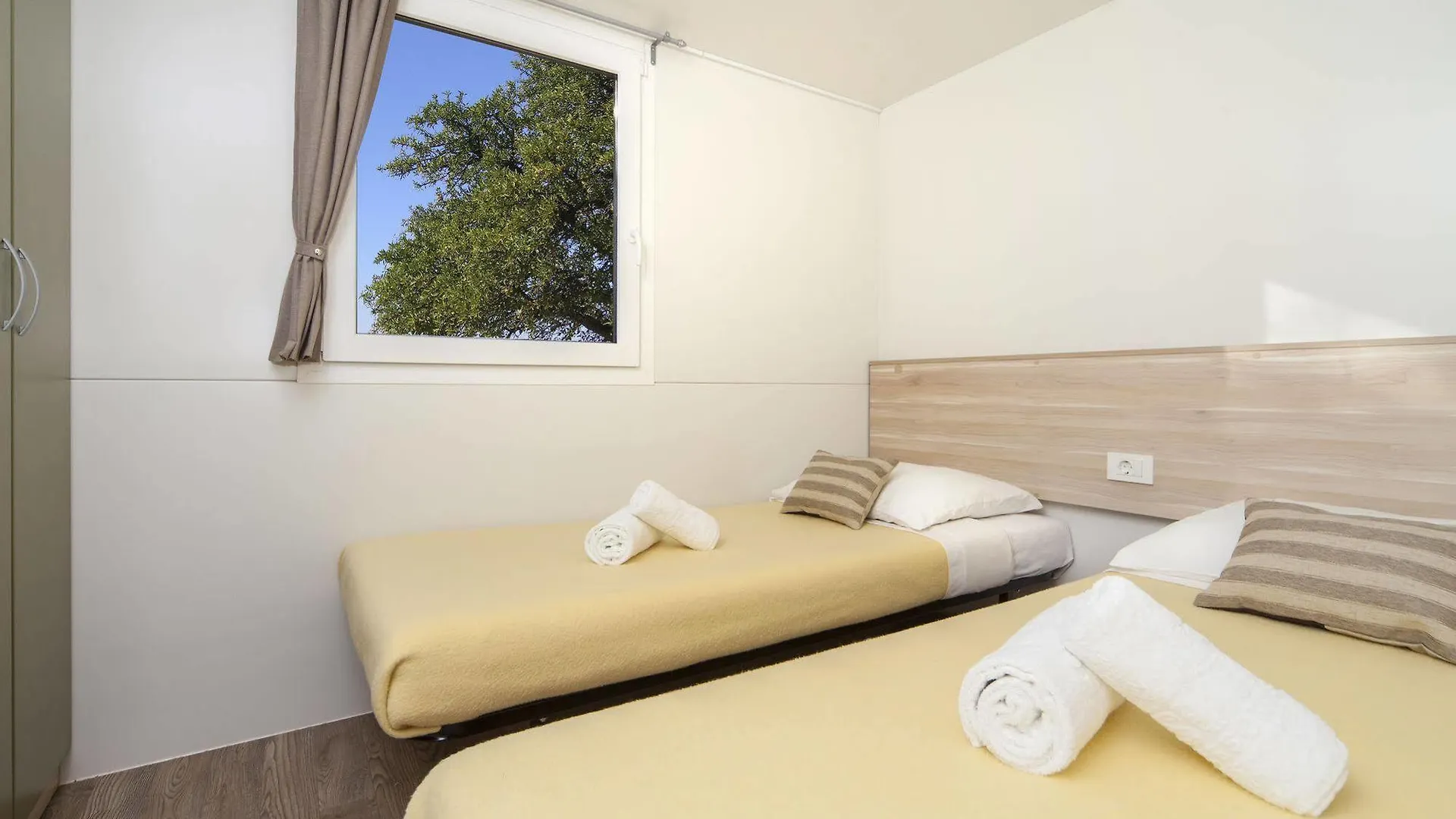 Camping Paklenica Starigrad Paklenica Ferienpark